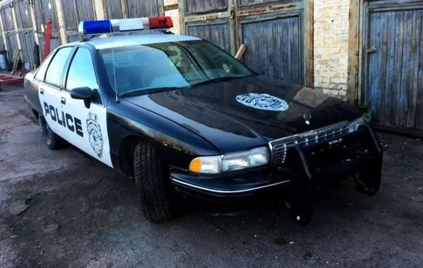 382 Автомобіль поліцій Chevrolet Caprice на зйомки