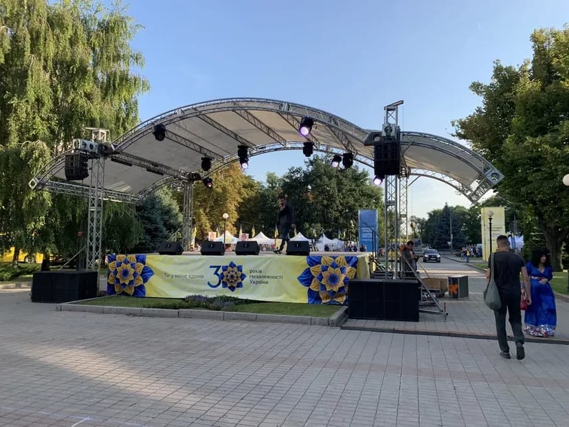 Якісний звук, кілька комплектів