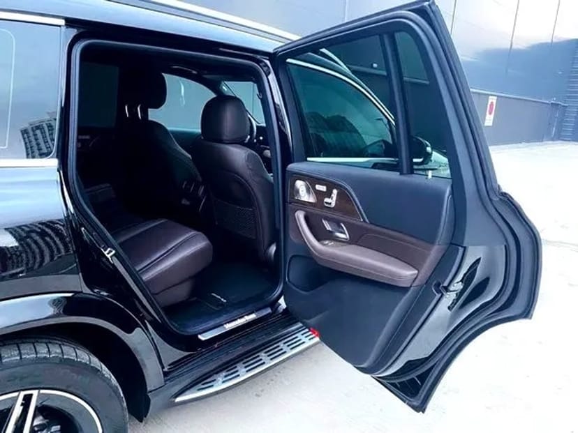 215 Джип на весілля Mercedes GLS 63 НОВИЙ з водієм