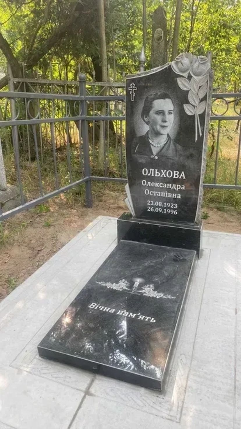 Виготовлення гранітних та бюджетних пам’ятників з гарантією якості