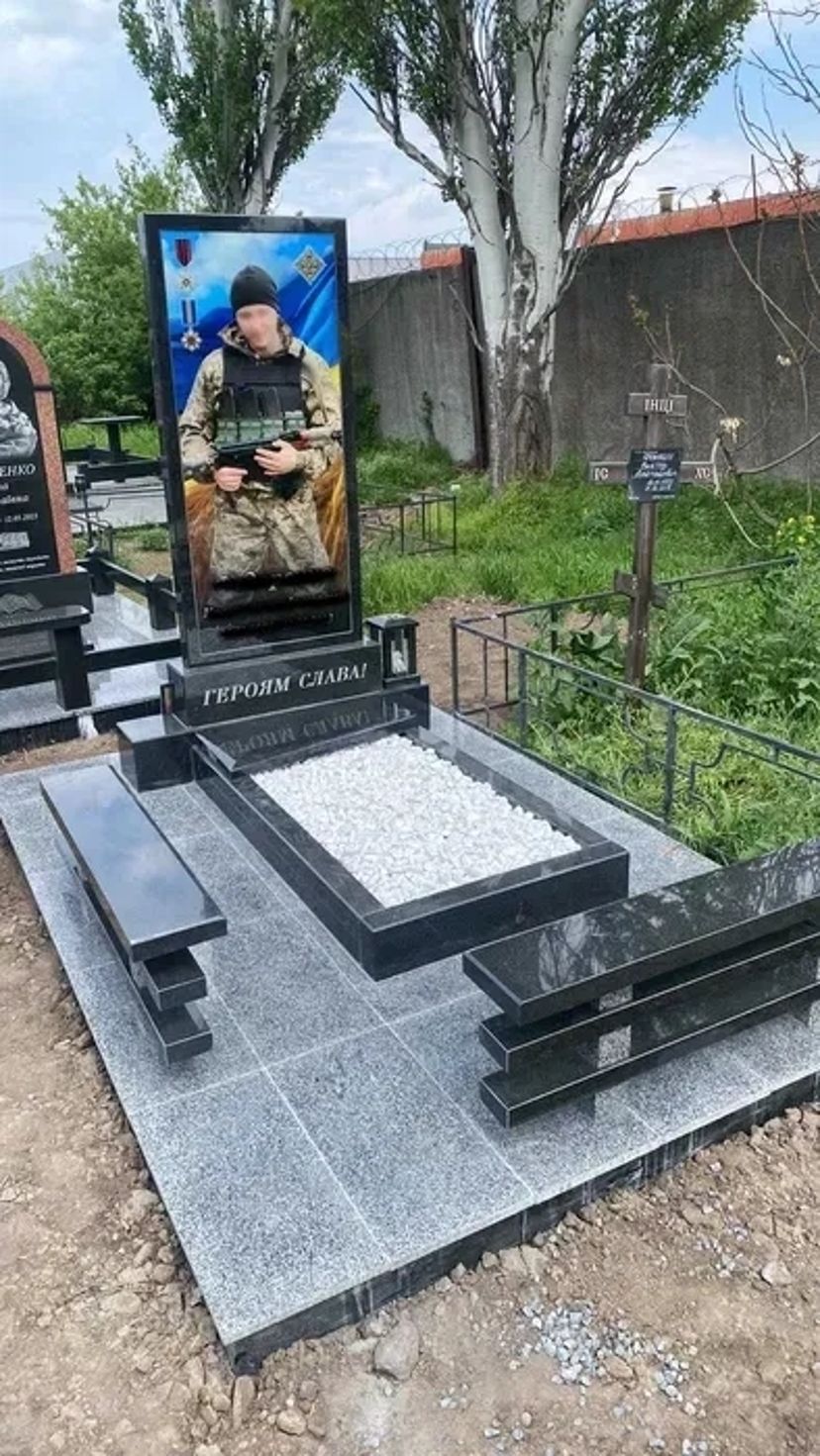 Виготовлення гранітних та бюджетних пам’ятників з гарантією якості