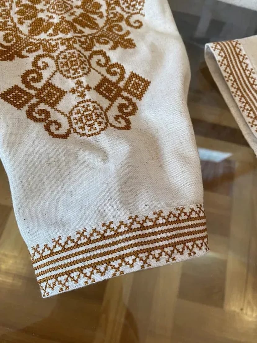 Вишиванки під замовлення для всієї сім'ї