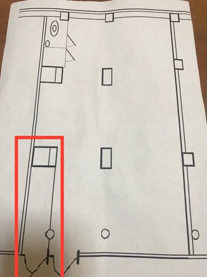 Фасадне приміщення 8 м2 в Голосіївському районі біля метро