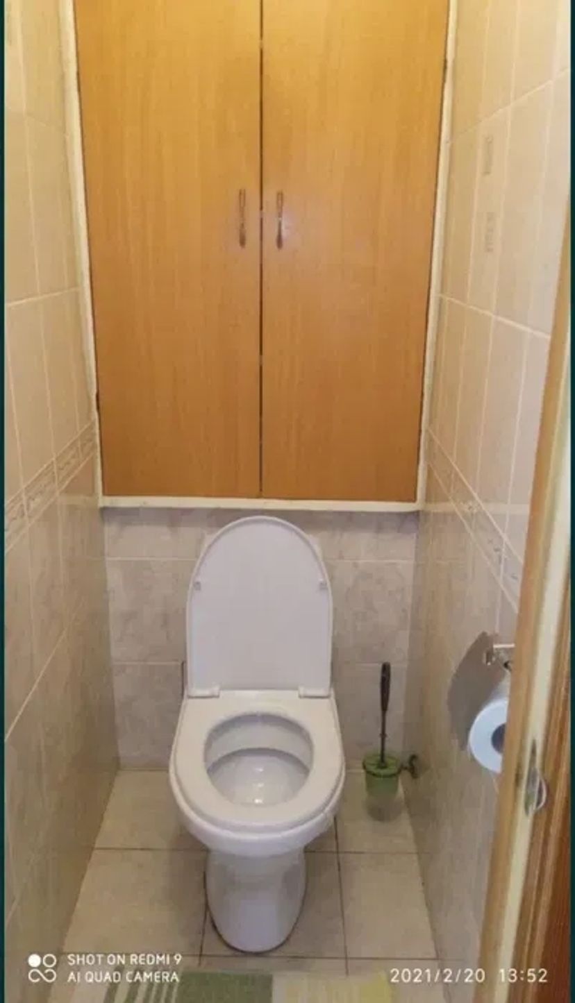 Кімната 12 кв.м дівчині 10 хвилин від метро, безпека, турбота, затишок, комфорт