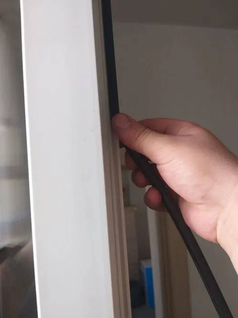 Ремонт і регулювання вікон, заміна ущільнювача