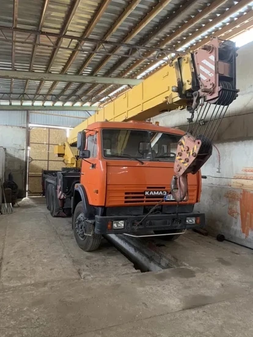 Автокран Івановець