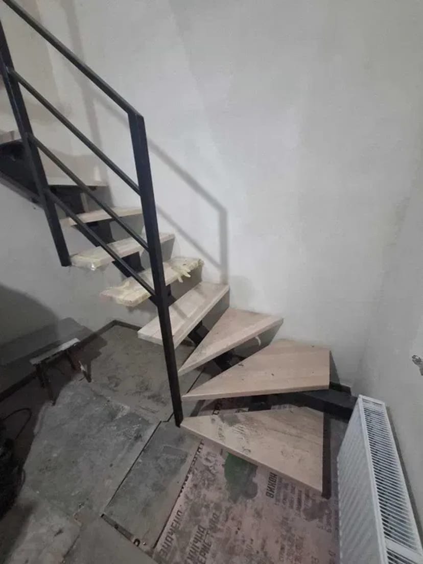 Виготовляємо лавки металічні. Огорожі. Паркани. Перила. Сходи.