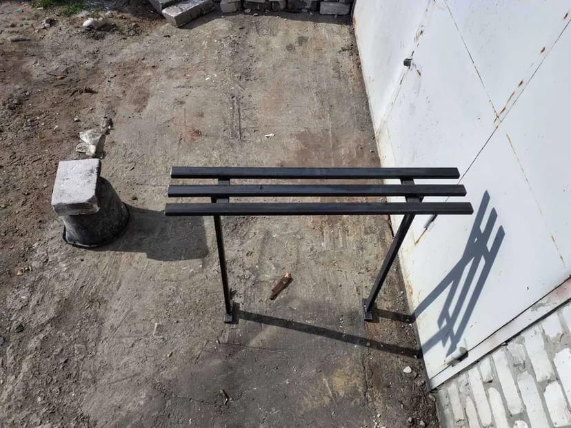 Виготовляємо лавки металічні. Огорожі. Паркани. Перила. Сходи.