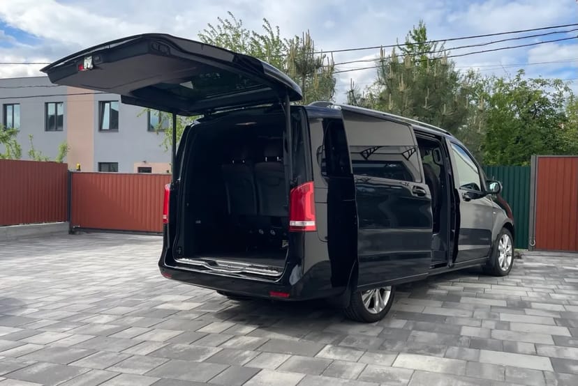Mercedes-Benz V-Class 2016