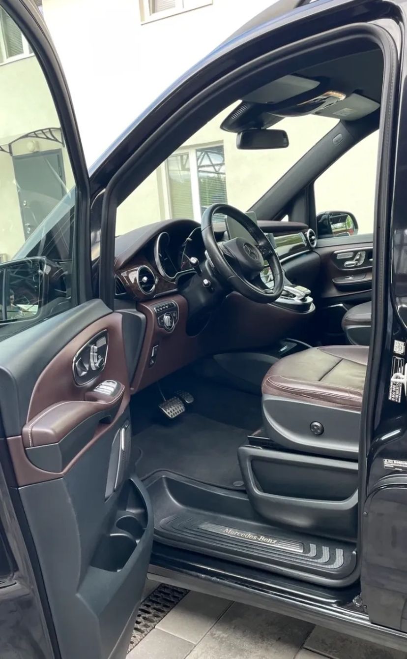 Mercedes-Benz V-Class 2016