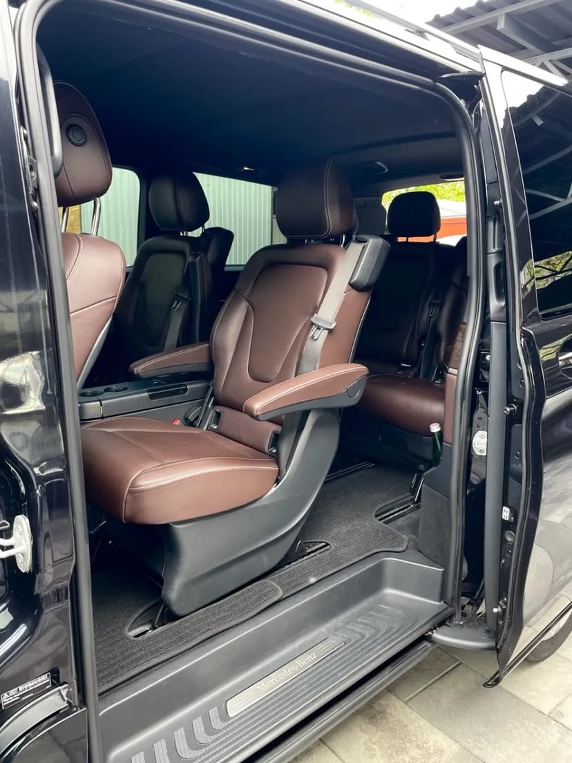 Mercedes-Benz V-Class 2016