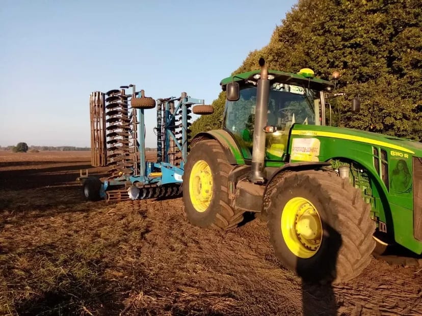 Обробіток грунту дискування/лущіння