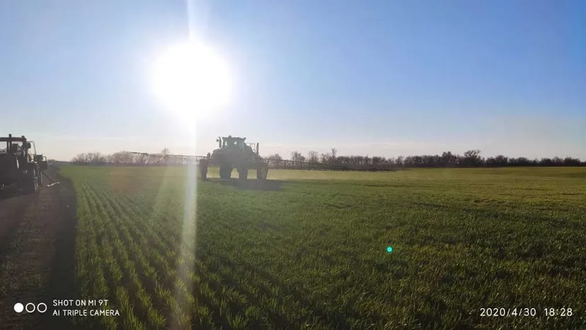 Обробіток грунту дискування/лущіння