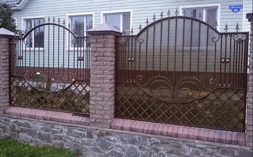 Заливка бетону фундамент погріб сарай паркан забор площадка відмостка