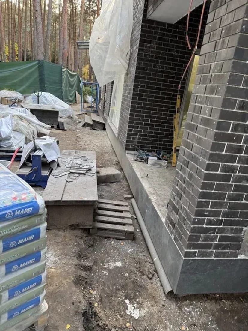 Заливка бетону фундамент погріб сарай паркан забор площадка відмостка