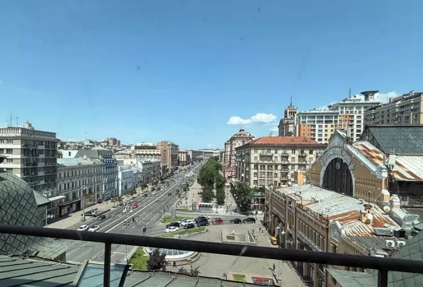 Видовий офіс 191 м2 в БЦ Арена Сіті