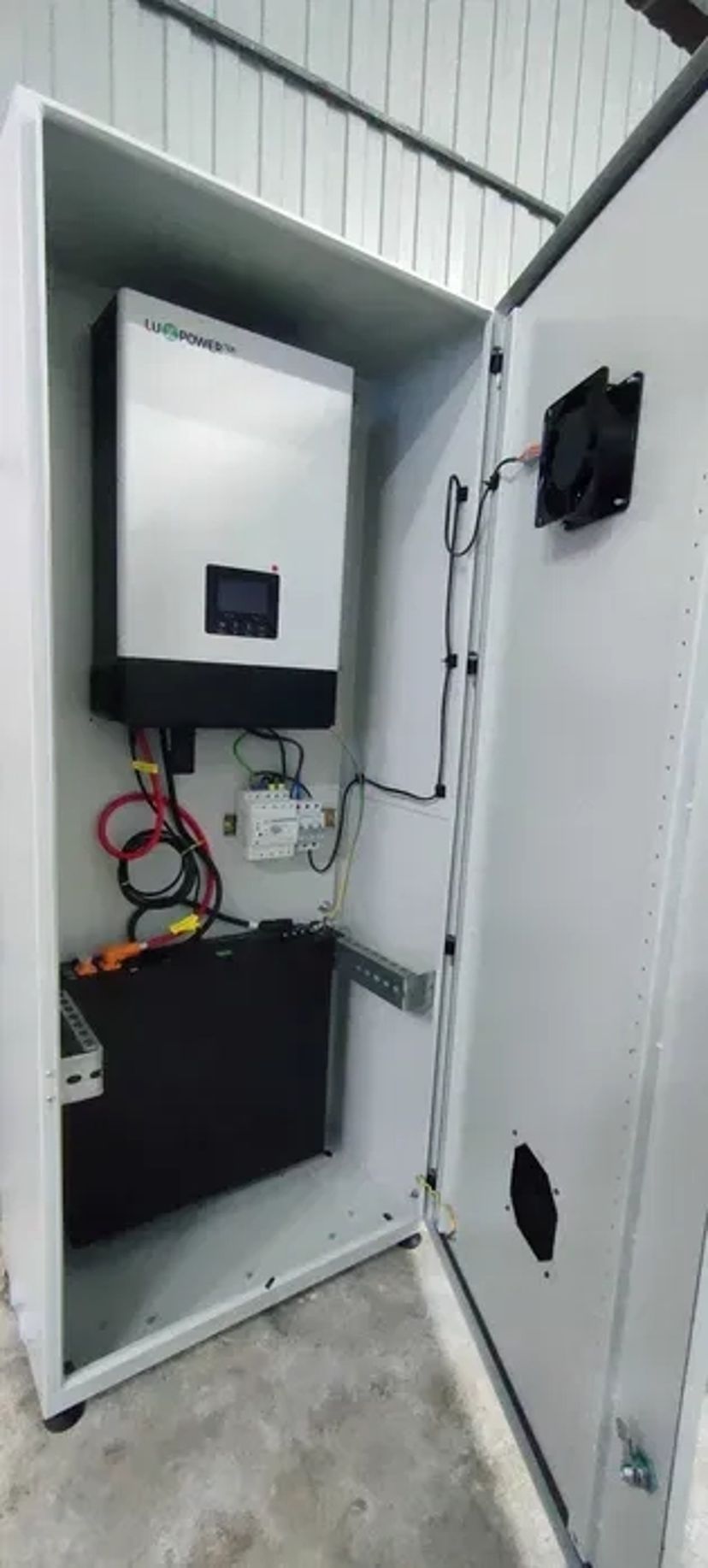 Безперебійне живлення для дому та бізнесу - монтаж систем ДБЖ та СЕС