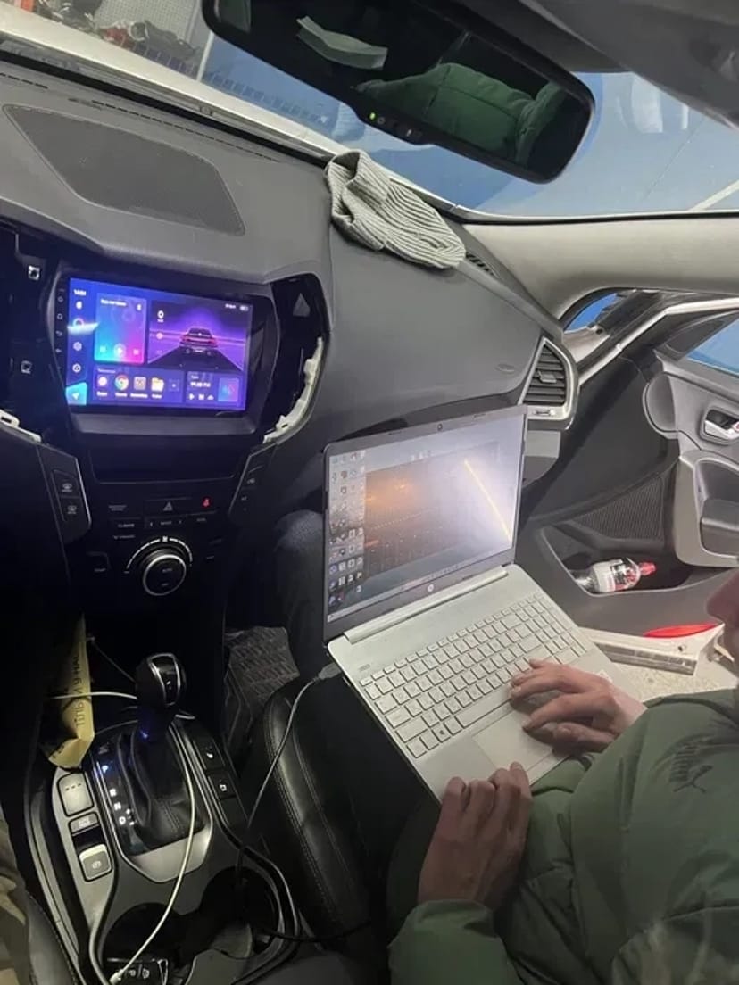 Встановлення автомагнітол. Магнітола Android. Штатні магнітоли.