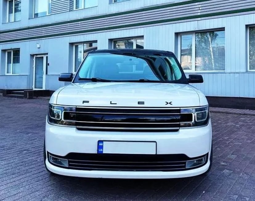 180 Позашляховик на весілля Ford Flex білий