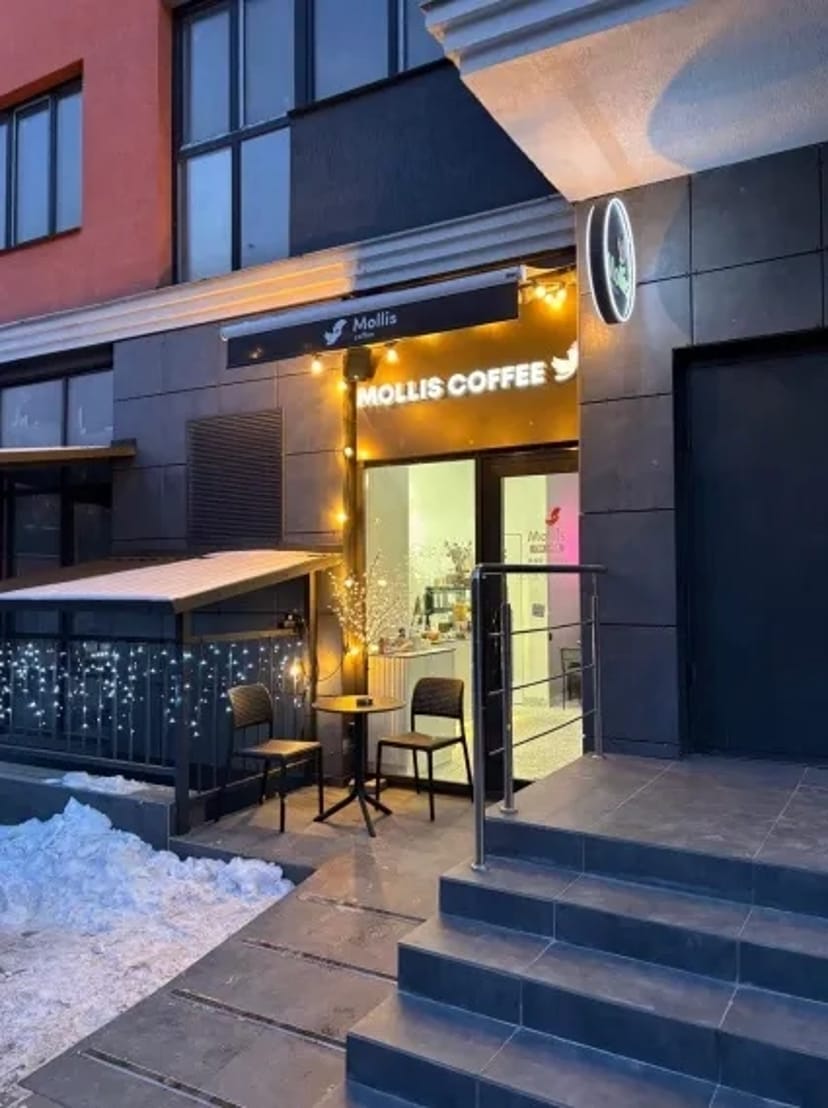 Фасадне приміщення 77,3 м2 в ЖК Багговутівський