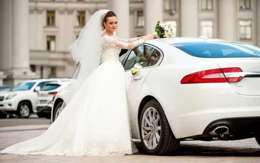 124 Авто на весілля Jaguar XF білий
