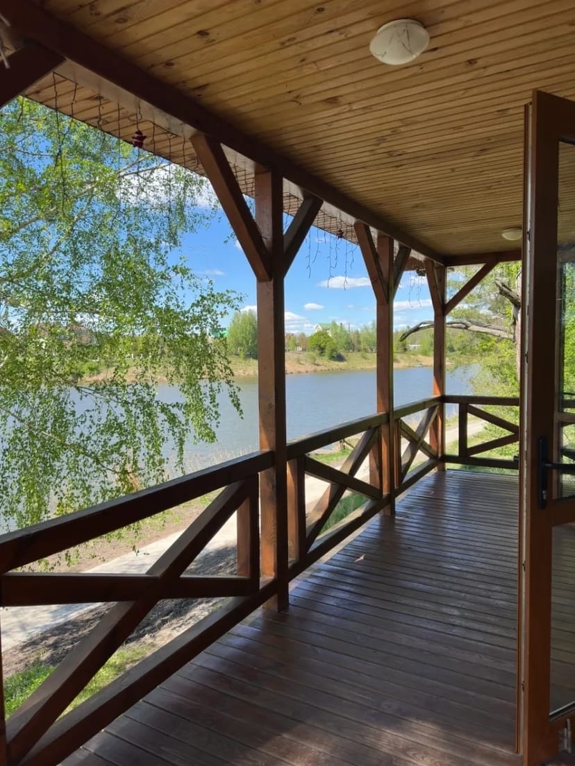 Будиночок для відпочинку та риболовлі НА ОЗЕРІ на 6 спальних місць (№1)