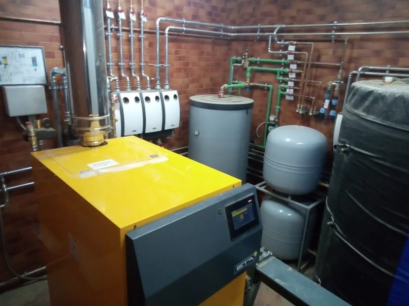 Проектування та монтаж газових або твердопаливних котелень
