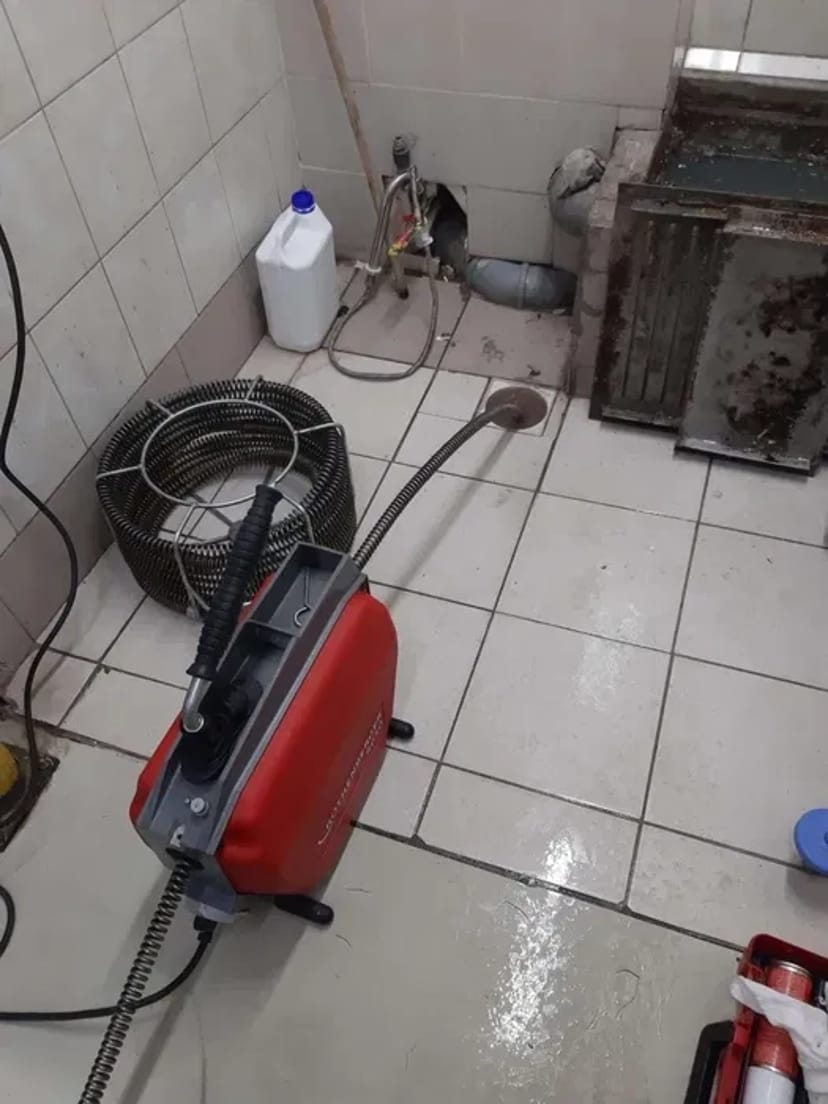 Прочищення каналізації ! Чищення труб каналізації!