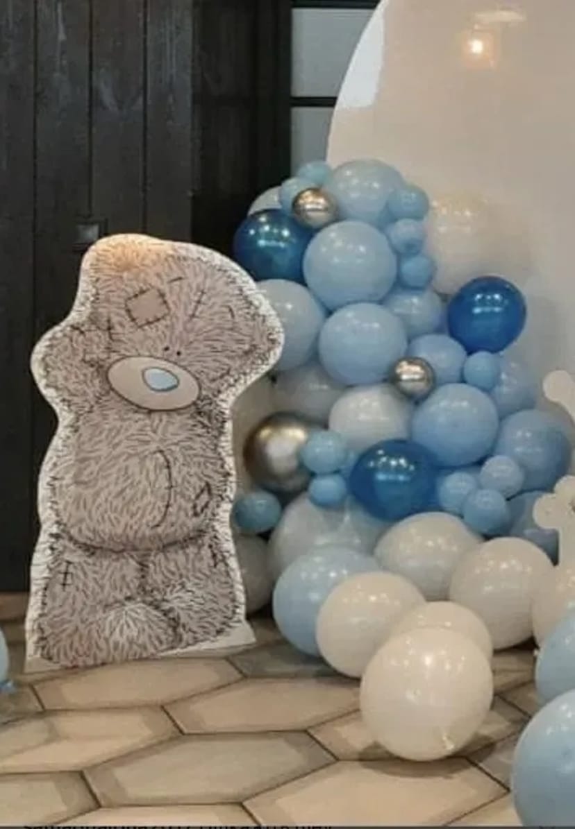 Ростові фігури, крісла - трон і тубус на день народження