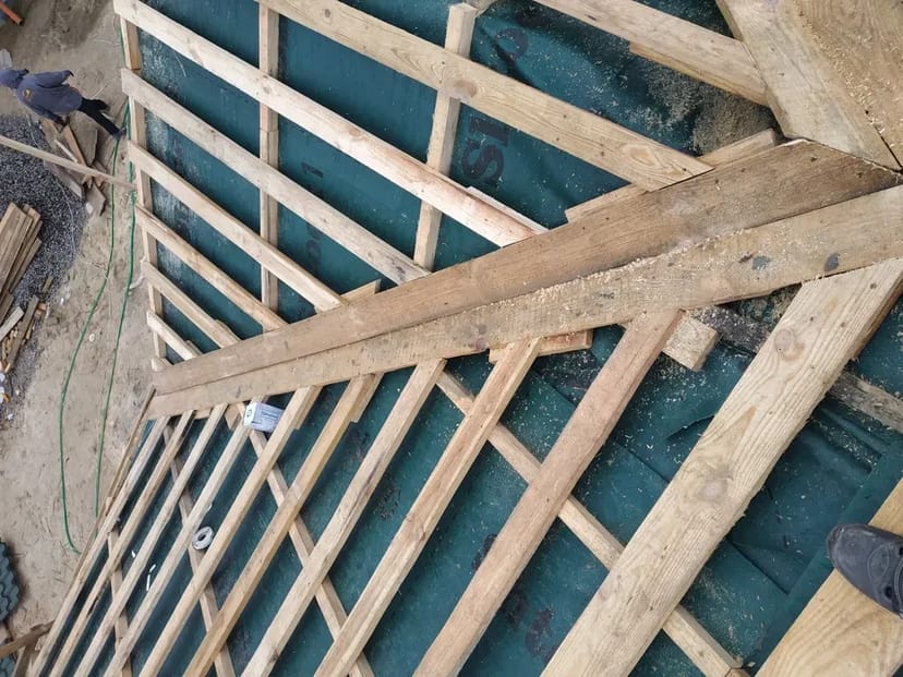 Виконуємо будівельні роботи.Будівнльники.Будівництво Будинку