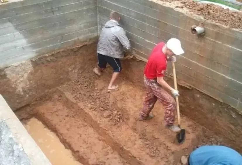 ЗЕМЛЯНІ роботи Дніпро від 100 грн куб підвали ями траншеї ВИВЕЗЕННЯ Сміття