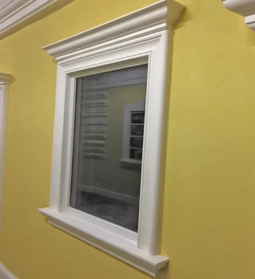 Декор для фасаду, ліпнина на фасад - наличники, пілястри, карнизи