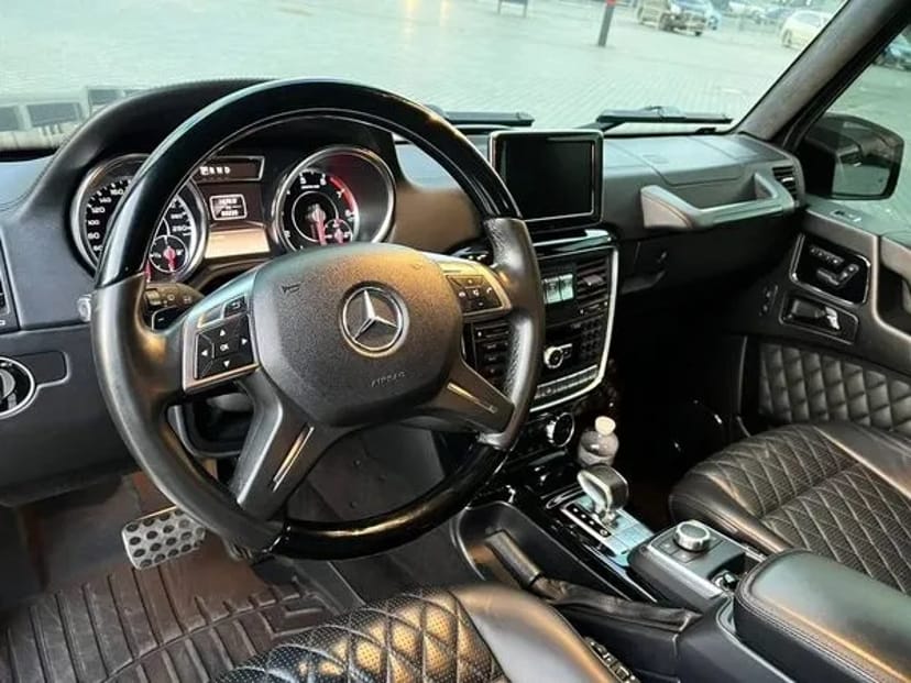 202 Mercedes-Benz G63 AMG Кубік Гелик без водія