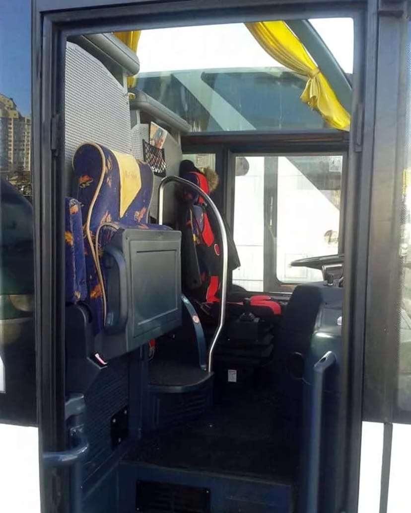 334 Автобус на весілля Neoplan 516 на 60 місць