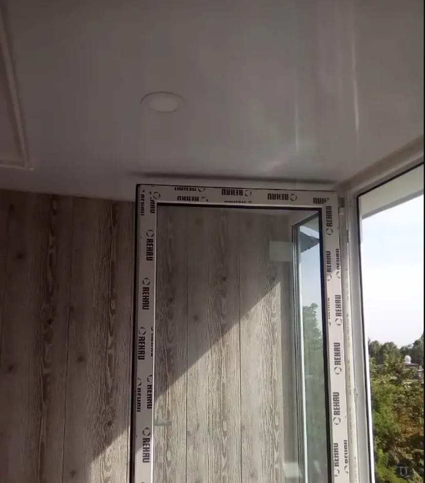 Балкон під ключ