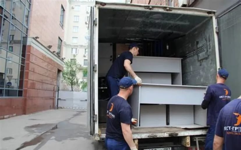 Кращі Перевезення меблів та речей з вантажниками по Дніпру та Україні