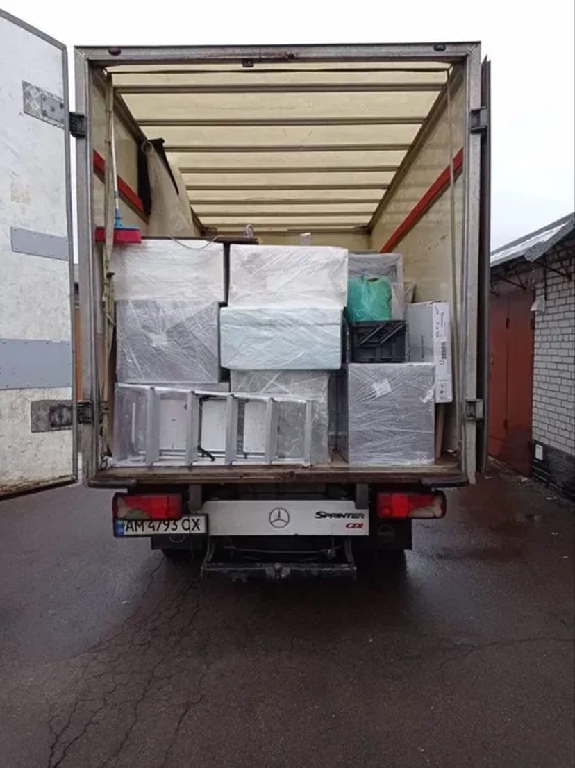 Кращі Перевезення меблів та речей з вантажниками по Дніпру та Україні