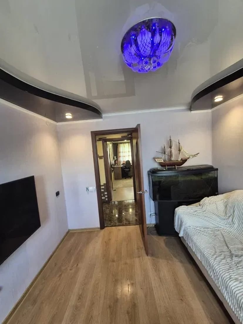 2-х кімнатна квартира, р-н Центру