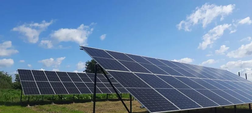 Монтаж та продаж сонячних панелей, проектування СЕС, резервне живлення