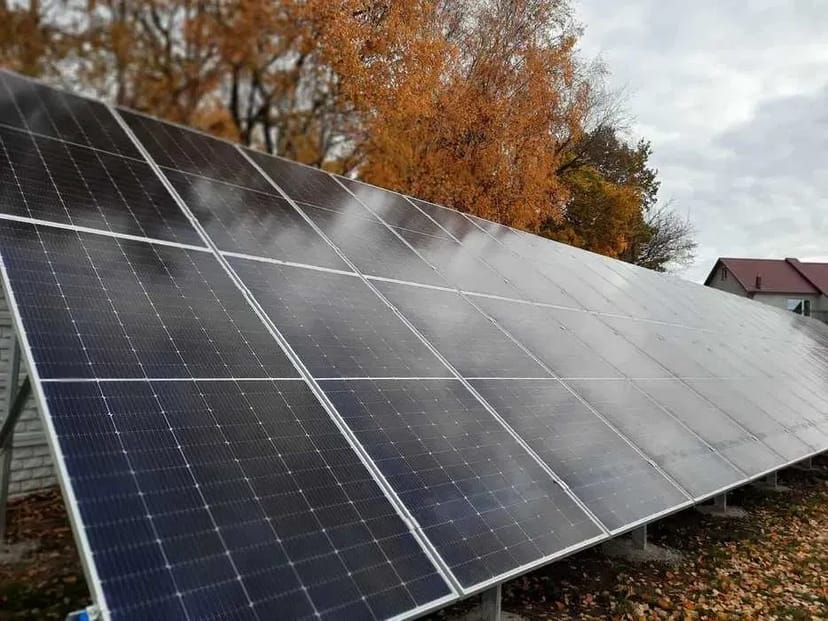 Монтаж та продаж сонячних панелей, проектування СЕС, резервне живлення