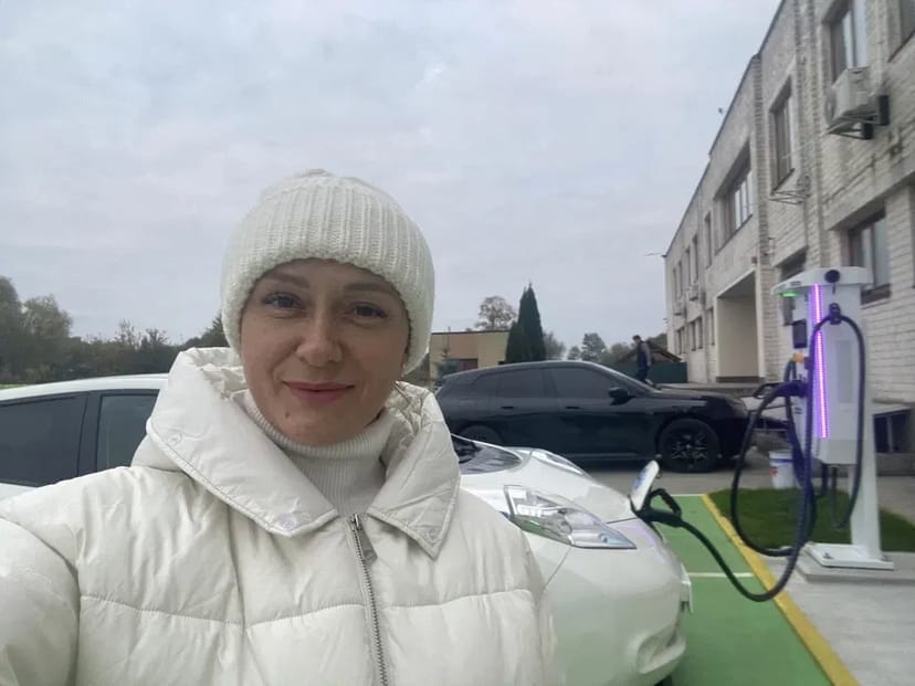 Перегон авто електромобіль ЕB BEV водитель перегін