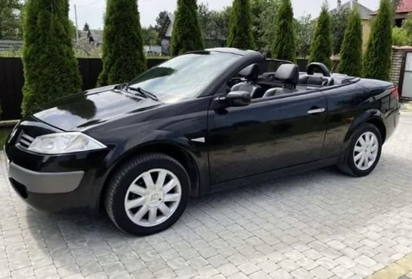 241 Кабріолет Renault Megane чорний для фотосесії зйомки