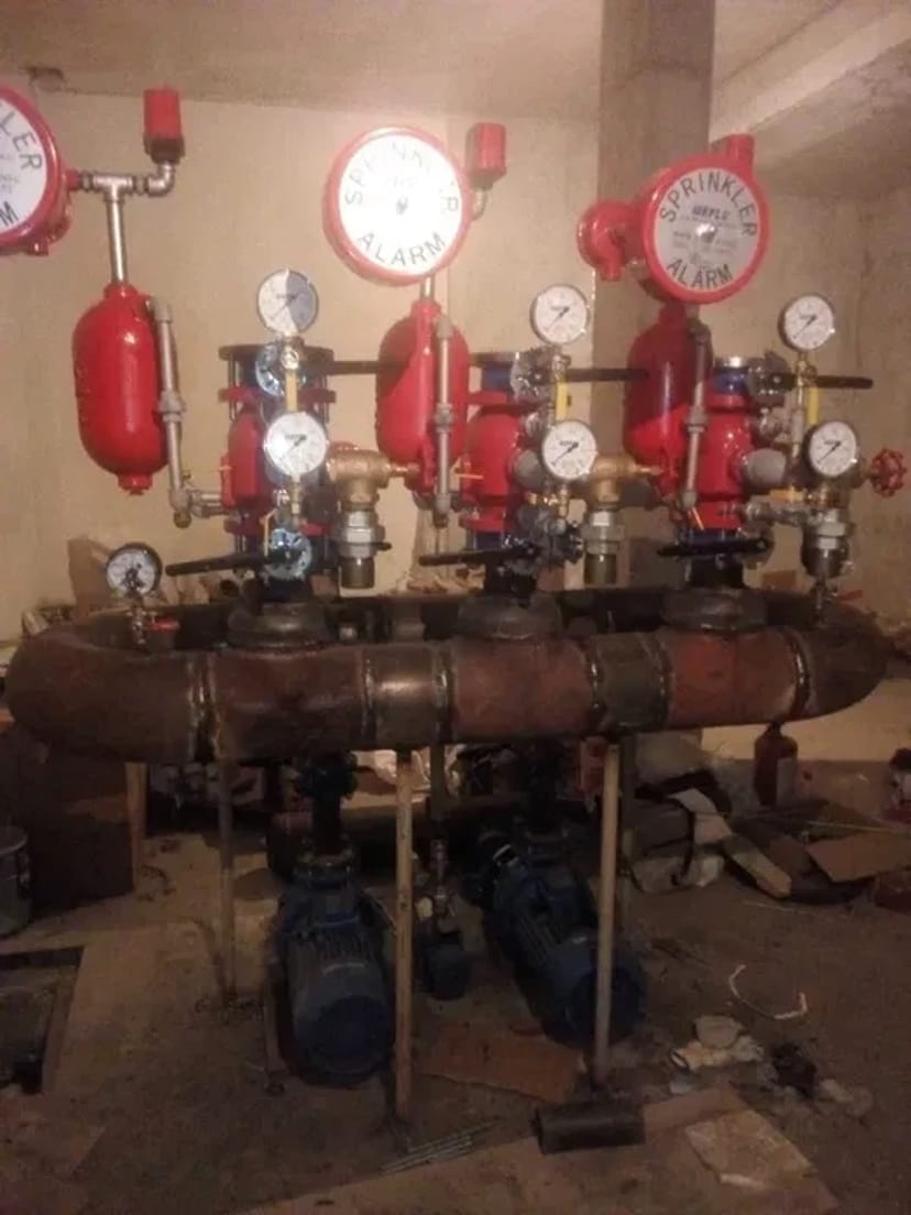 Послуги зварювальника. Монтажно-зварювальні роботи