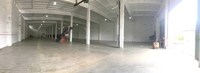 Складське приміщення , загальна площа 1200 кв. м. .Склад-підлога антипил
