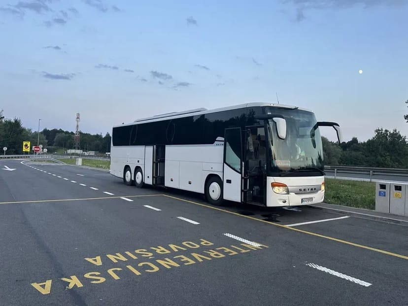 Трансфер в аеропорт,нерерулярні перевезення