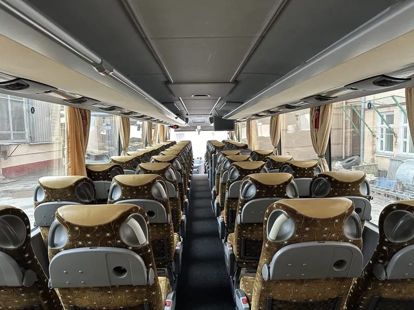 Трансфер в аеропорт,нерерулярні перевезення