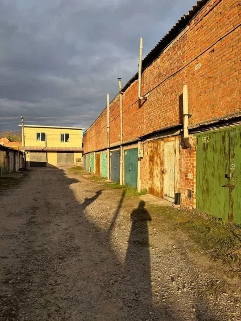 Гараж для вашого авто — чудовий варіант для зберігання, доступно та вигідно