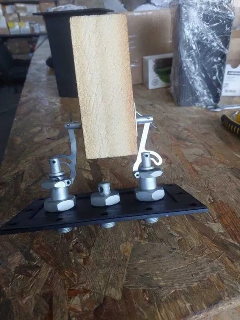 Фрезерні роботи ЧПУ, Послуги з металообробки