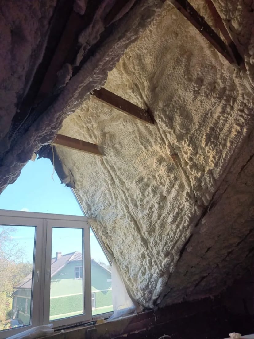 Утеплення пінополіуретаном, ППУ, піною