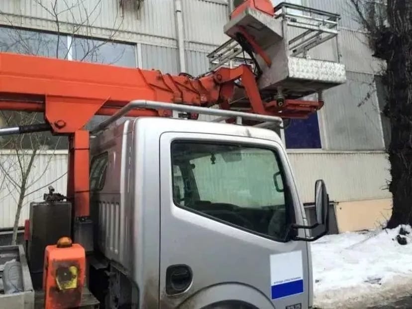  Екскаватори, Самоскиди, Автокрани, Навантажувачі, Автовишки, Катки, Бульдозери, Грейдери та інше